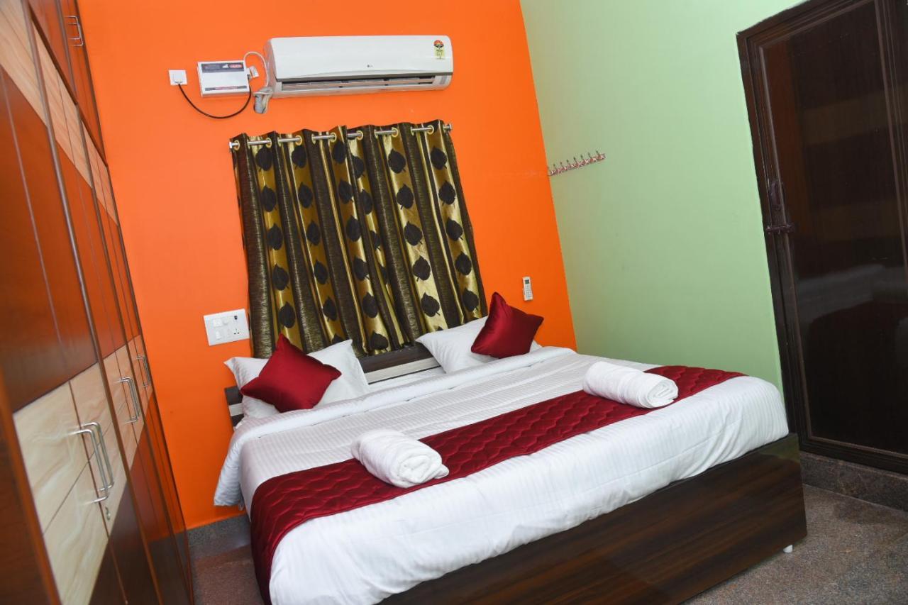 Four Seasons Home Stay Tirupati Kültér fotó