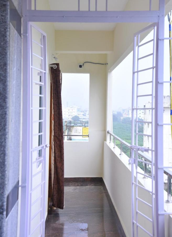 Four Seasons Home Stay Tirupati Kültér fotó