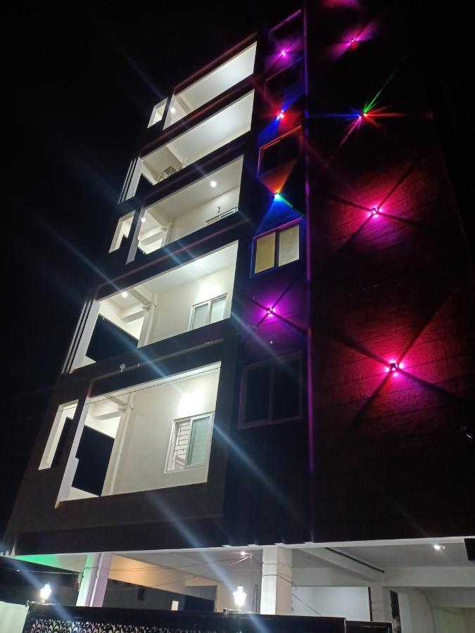 Four Seasons Home Stay Tirupati Kültér fotó
