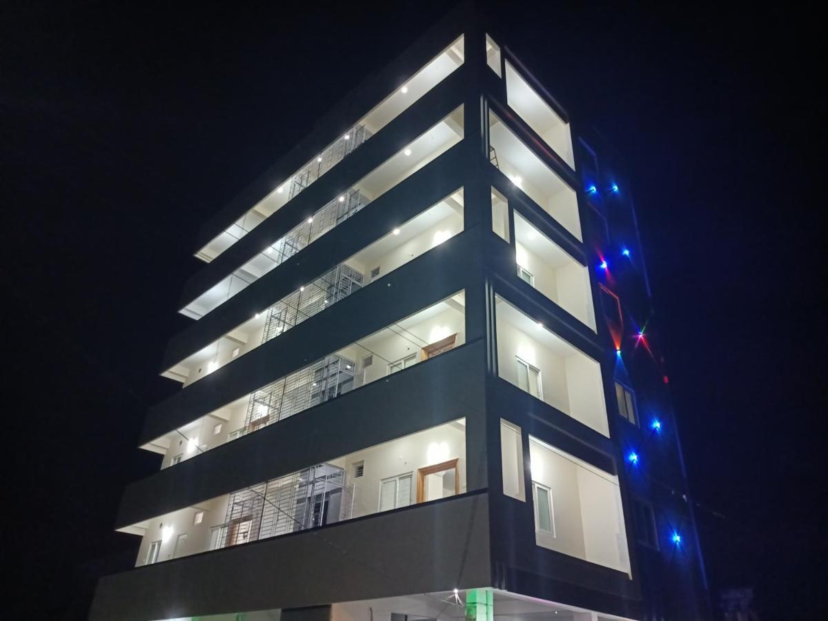 Four Seasons Home Stay Tirupati Kültér fotó