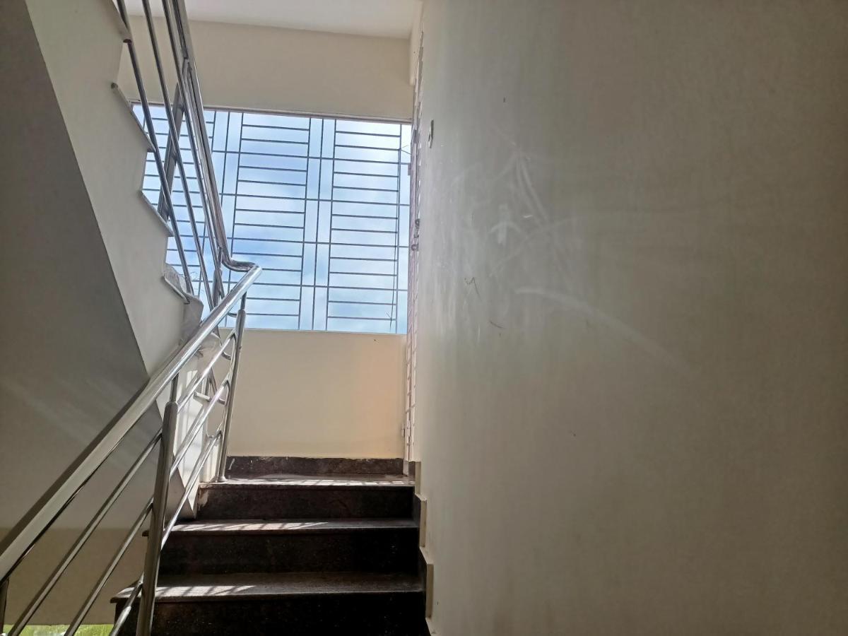 Four Seasons Home Stay Tirupati Kültér fotó