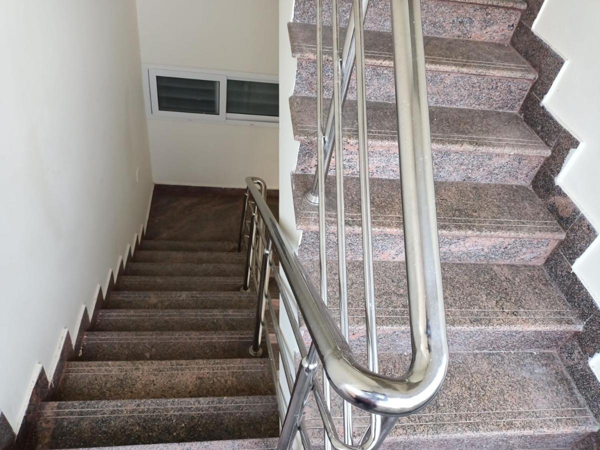 Four Seasons Home Stay Tirupati Kültér fotó