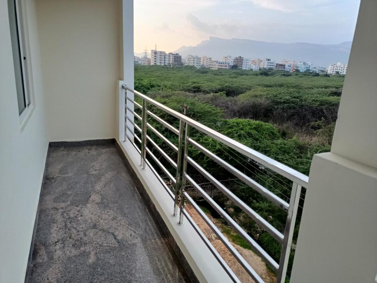Four Seasons Home Stay Tirupati Kültér fotó