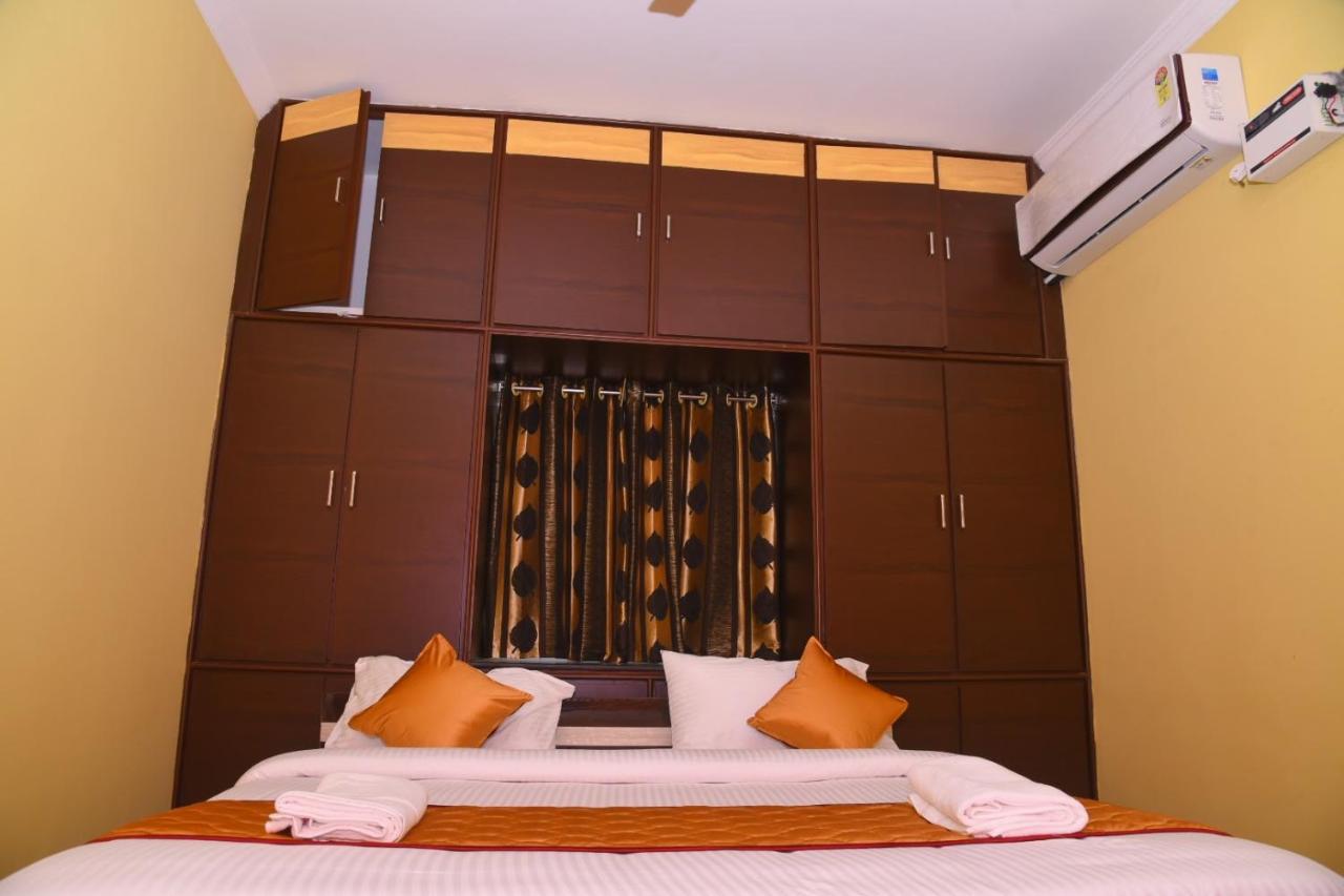 Four Seasons Home Stay Tirupati Kültér fotó