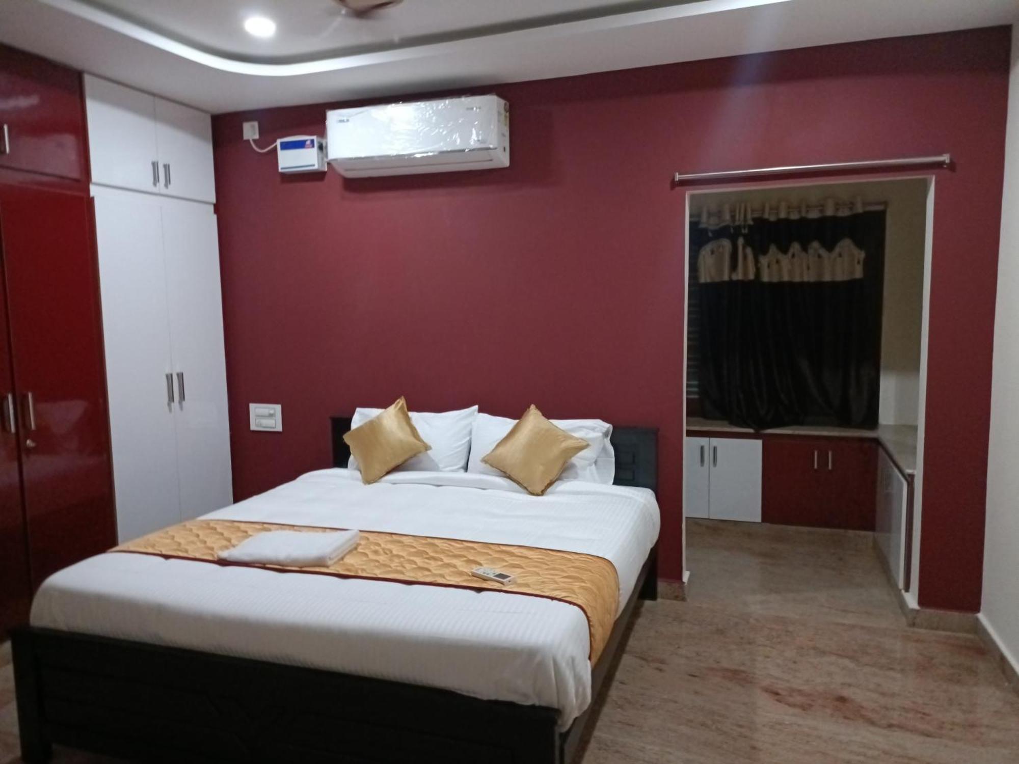Four Seasons Home Stay Tirupati Kültér fotó
